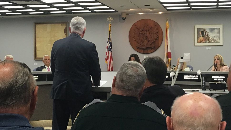 Members of the Brooksville City Council discuss a plan to dissolve the city's police department in favor of contracting with the Hernando County Sheriff's Office for law enforcement, Monday, April 30, 2018. (Kim Leoffler, staff)