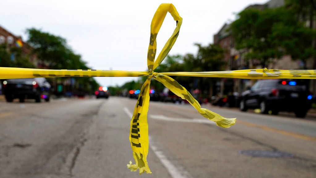 Shootings on July Fourth leave 14 injured in Chicago