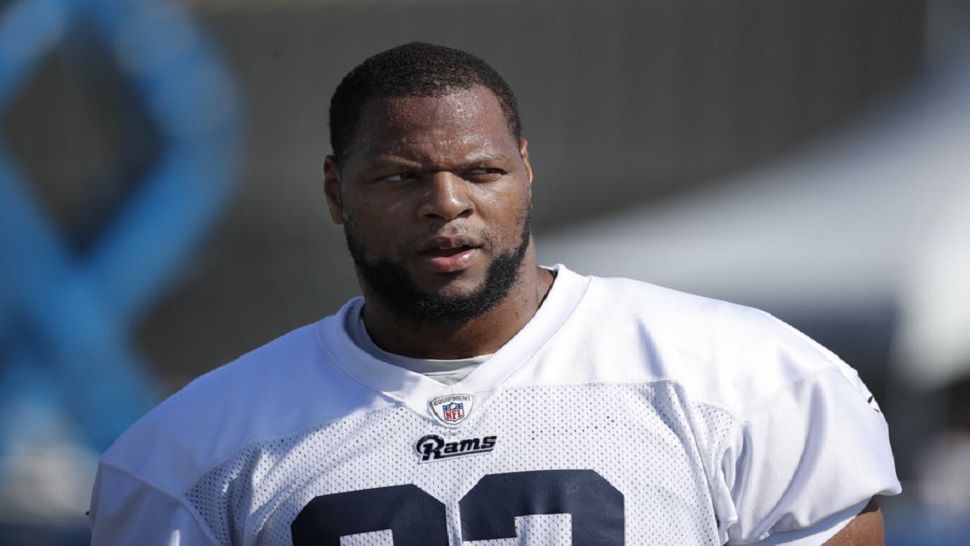 Bucs Agree to Terms with 5-time Pro Bowler Ndamukong Suh