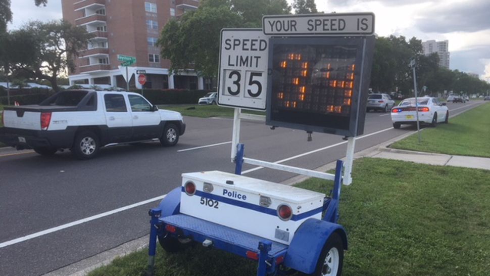 Temporary speed limit signs on Bayshore Boulevard