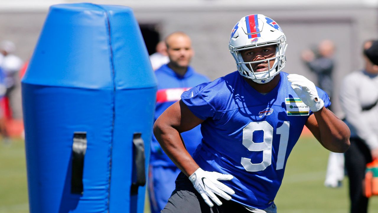 The Early Growth of Ed Oliver