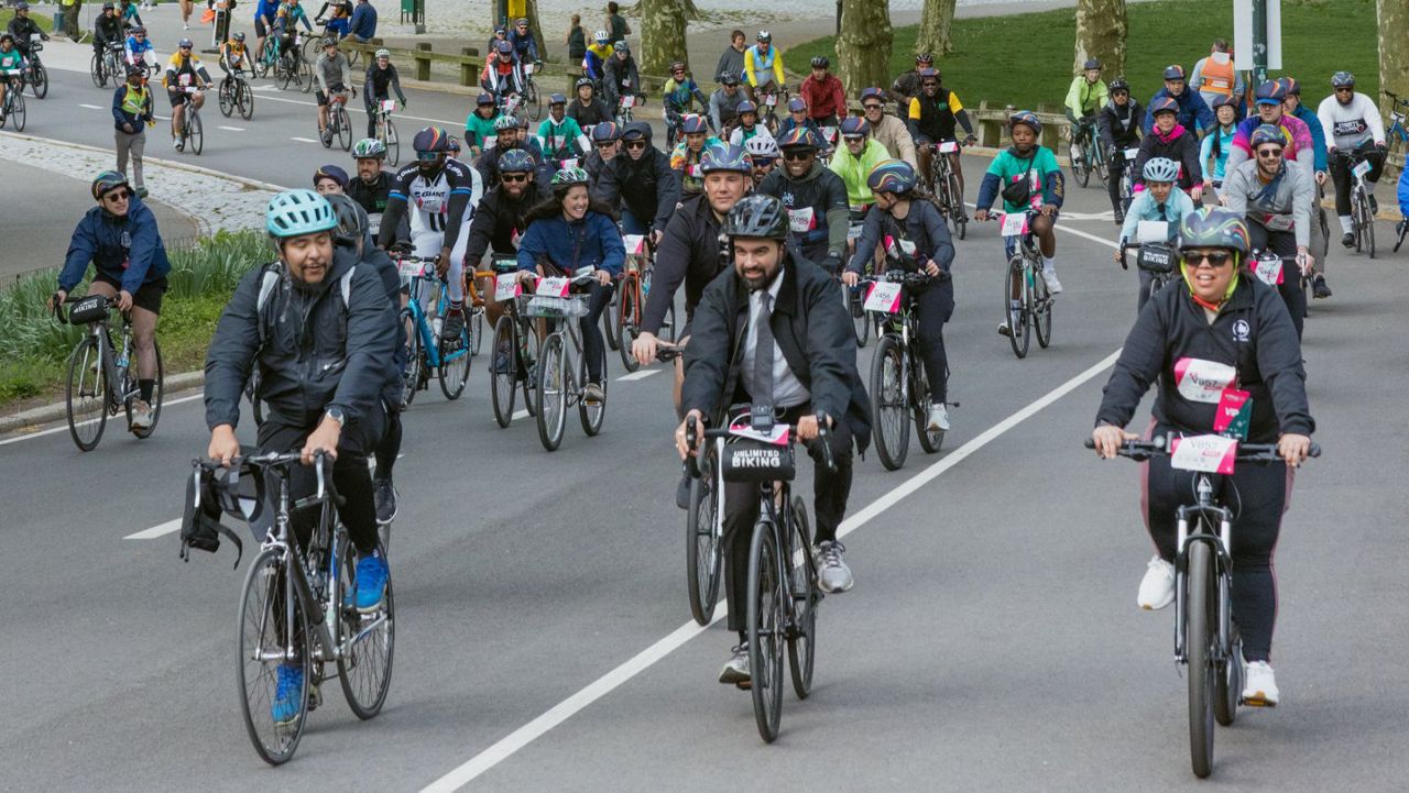 Mamdani joins cyclists for 40-mile Five Boro Bike Tour across NYC