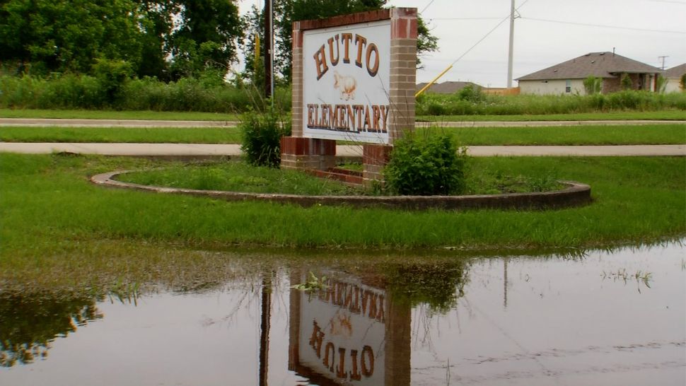 Hutto Approves Nearly $200M School Bond