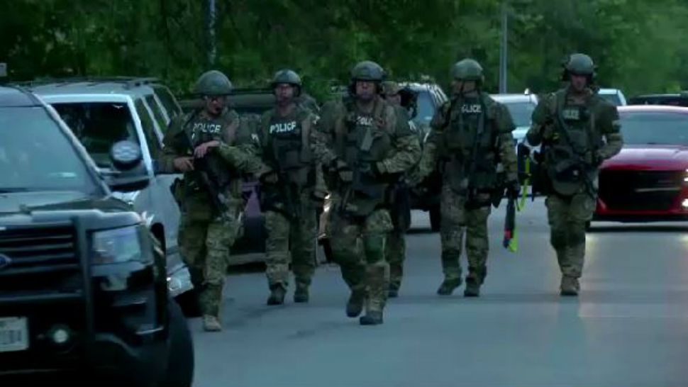 SWAT team members assist in Southeast Austin incident