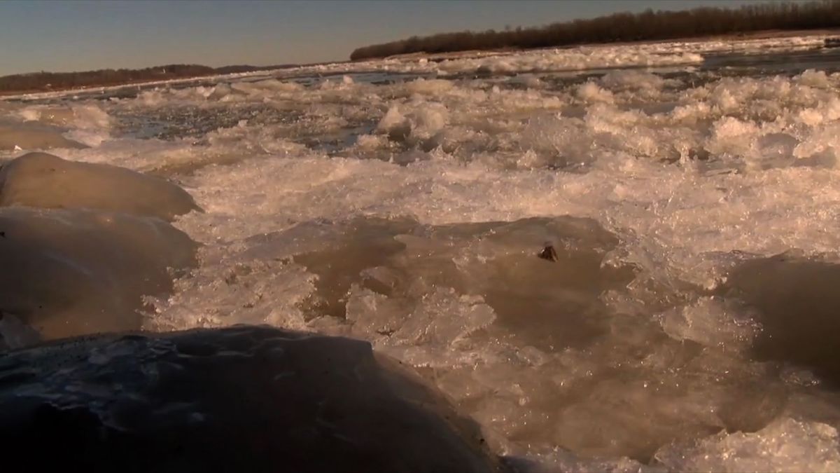 Chunks of ice floated down the Mississippi River and fountains froze in Texarkana, Arkansas as wind chill advisories stretched South Texas to Canada and from Montana and Wyoming through New England. (Jan. 2)