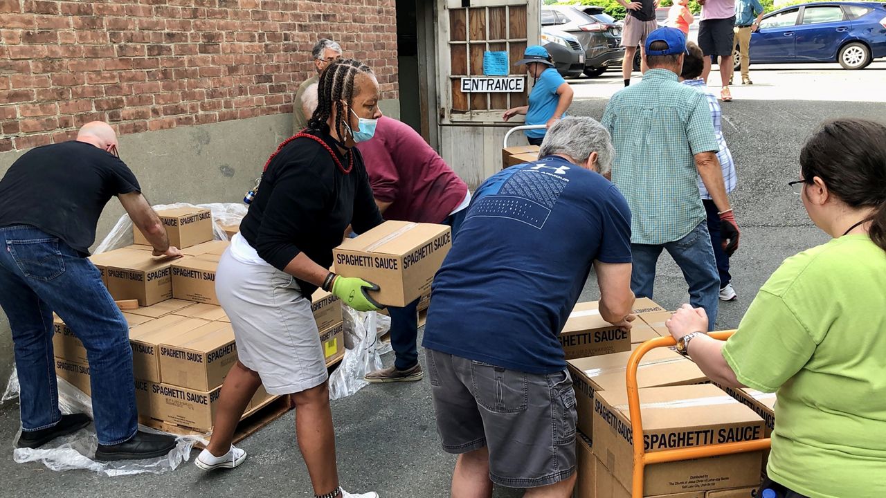 Pittsfield food pantry gets donation of 40,000 lbs. of food