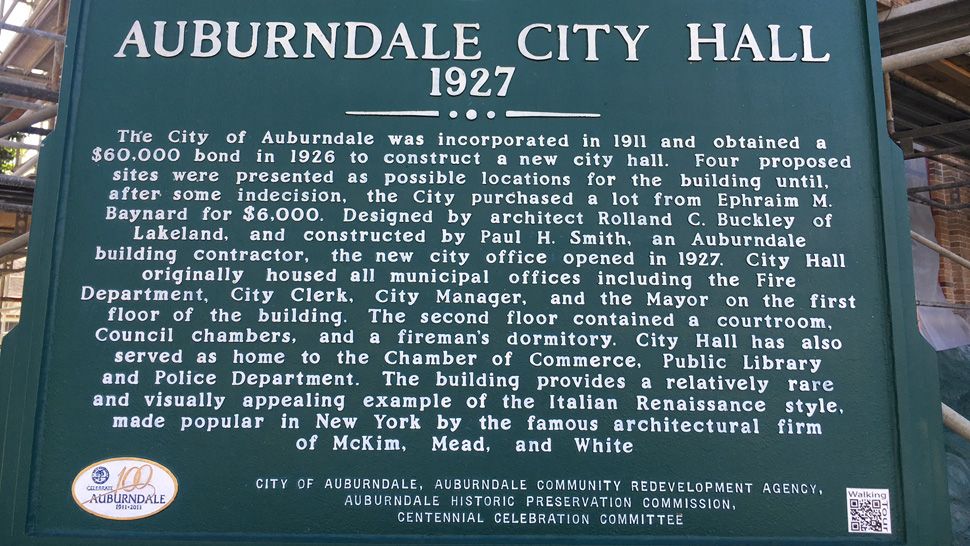 Auburndale City Hall 