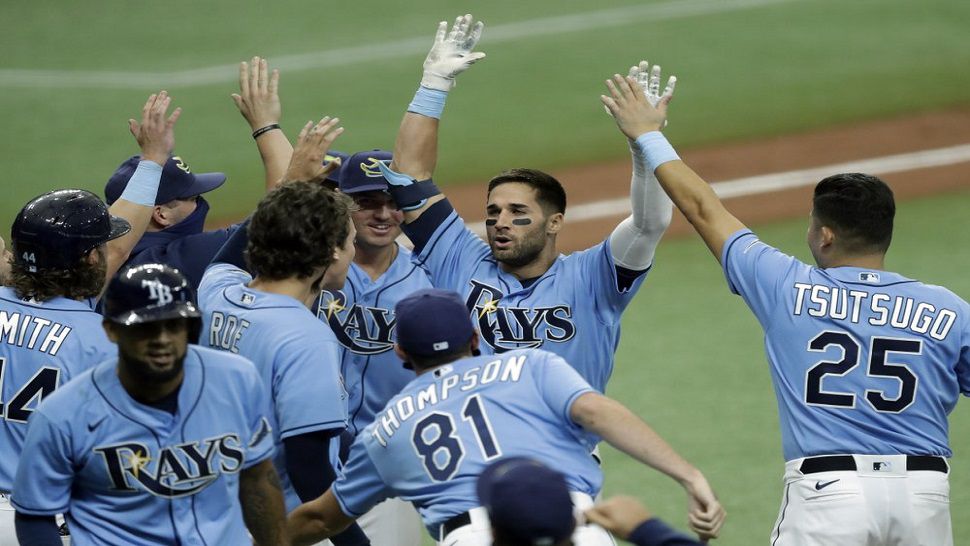 Kiermaier's catch clinches win for Rays