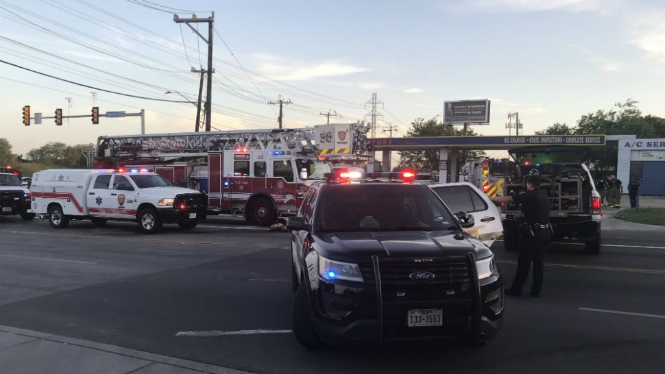 Scene of Northside San Antonio fire (Spectrum News Photograph)