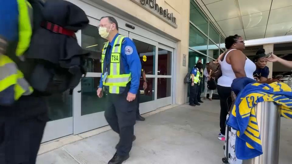 Security expert discusses Dallas Love Field shooting