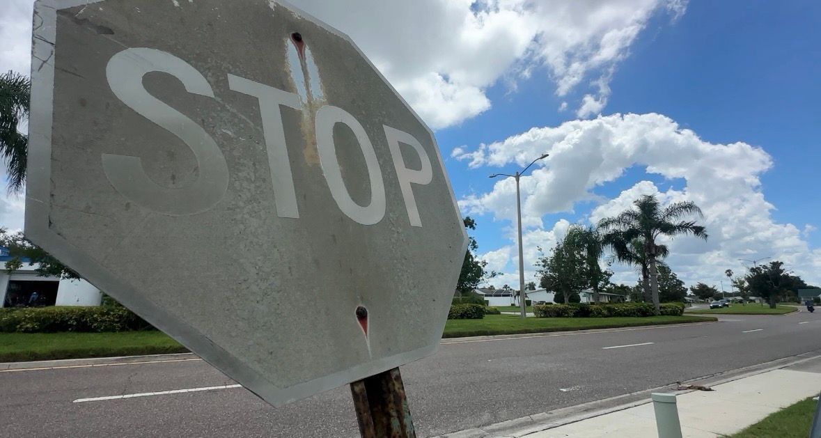 Sun City Center 'Tipsy Signs' campaign helping flag damaged signs
