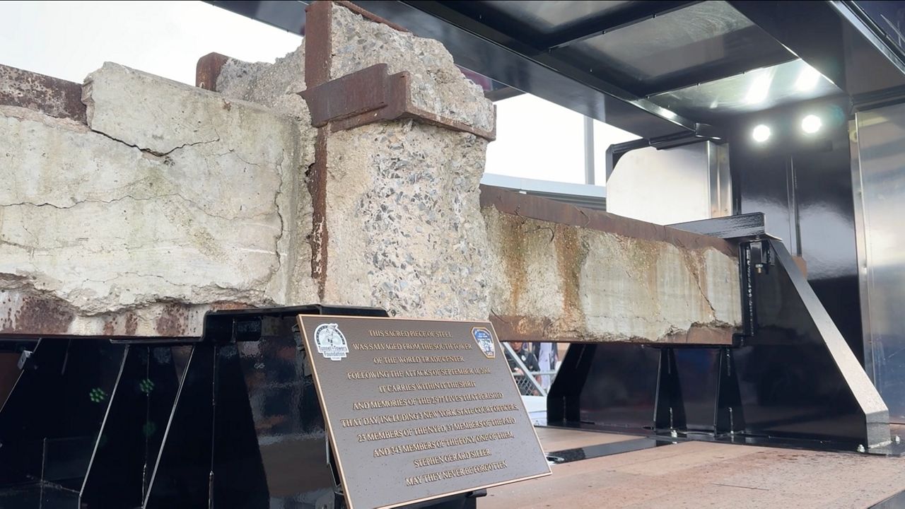 Tribute to Sarasota School where 9/11 news broke 25 years ago