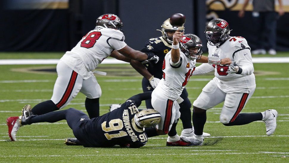 Tom Brady, Tampa Bay Buccaneers defeat the New Orleans Saints