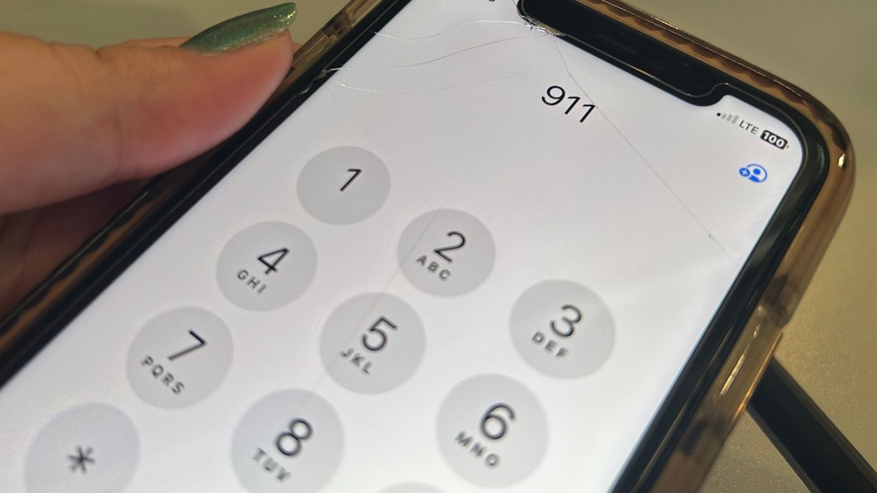 City investigating after 911 call center breaks down for hours