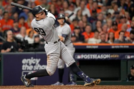 Cole, Astros shut down Yankees in Game 3 of AL Championship Series