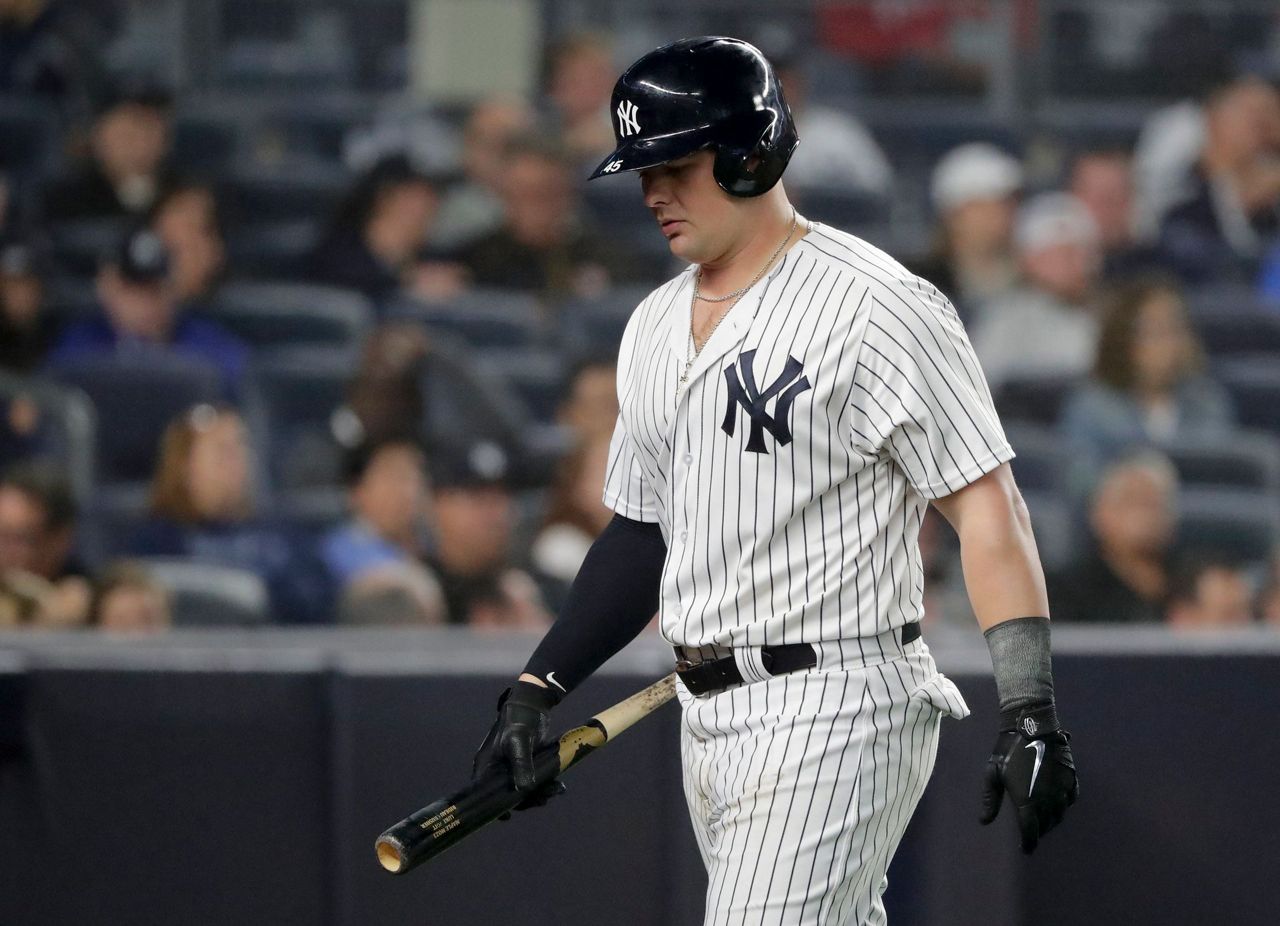 Holt 1st with postseason cycle, Red Sox rout Yankees 161