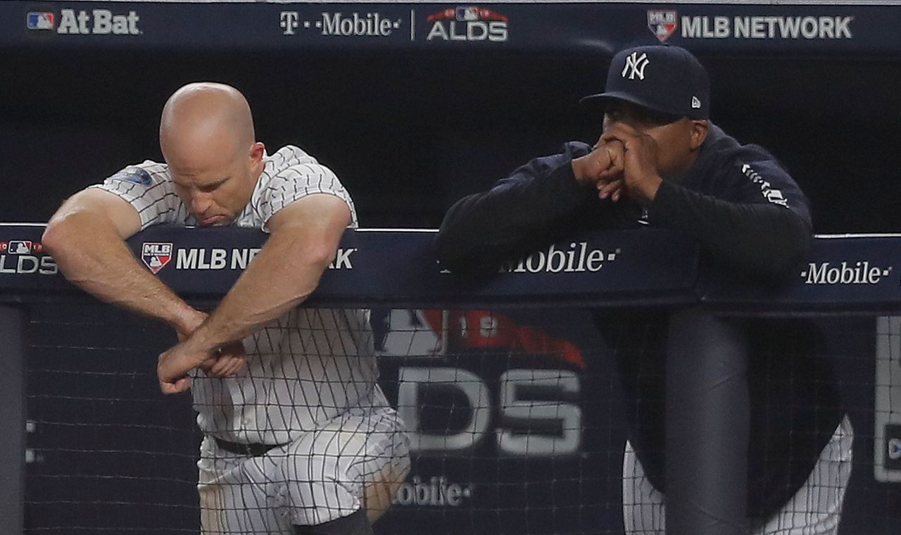 Holt 1st with postseason cycle, Red Sox rout Yankees 161