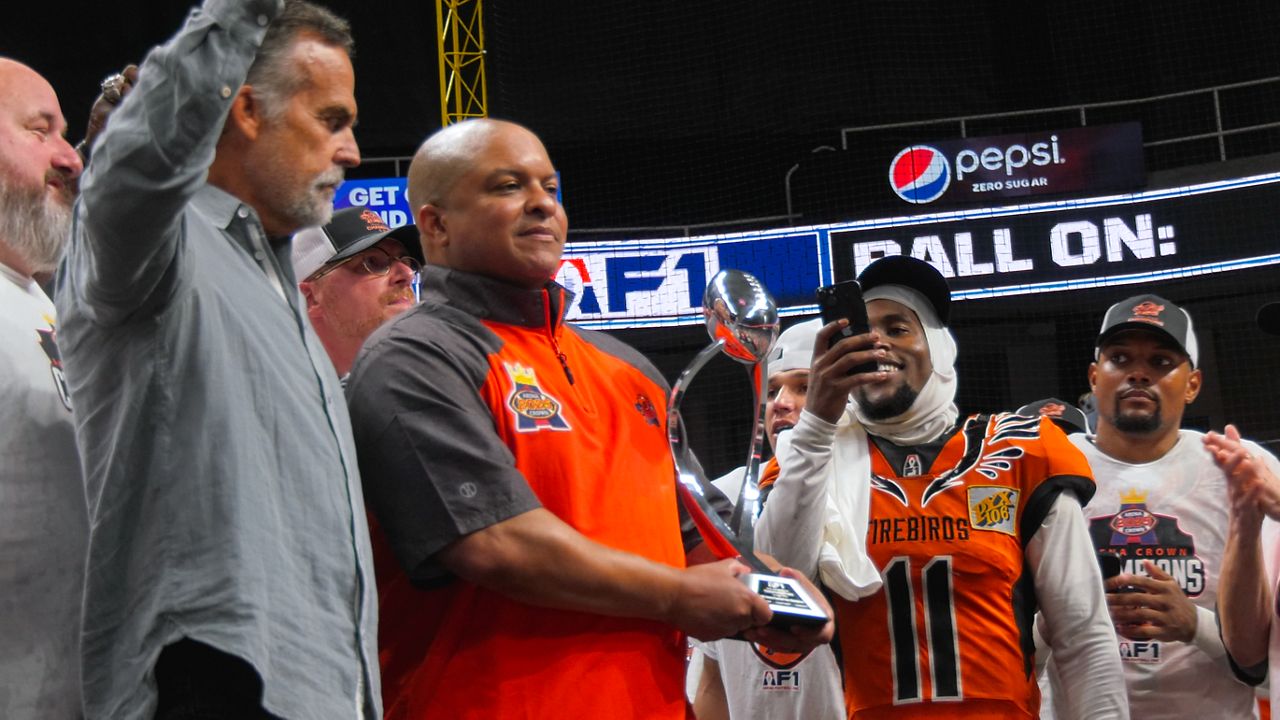 The Albany Firebirds defeated Nashville Kats 60-57 to win the inaugural Arena Crown championship. 