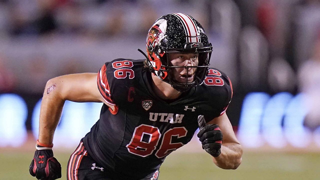 Bills trade up to take TE Dalton Kincaid 25th in NFL draft