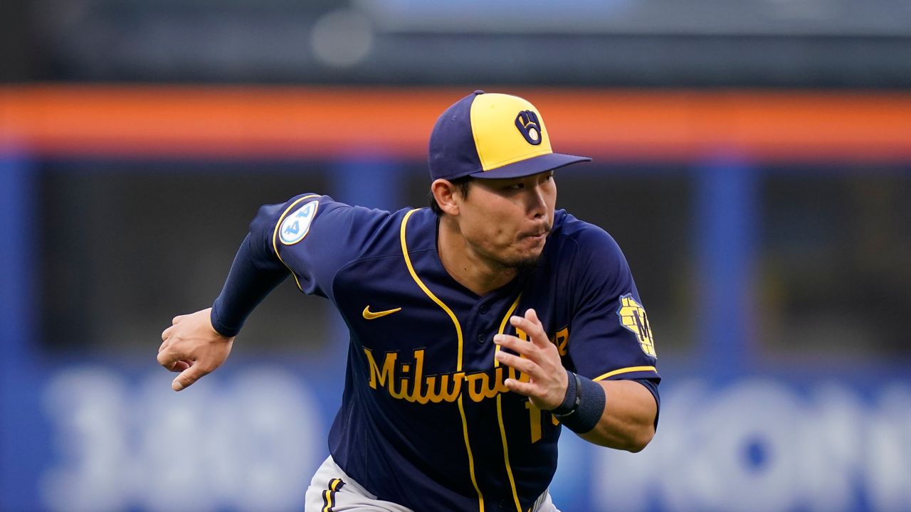 Why hasn't Keston Hiura been in the Milwaukee Brewers lineup more?