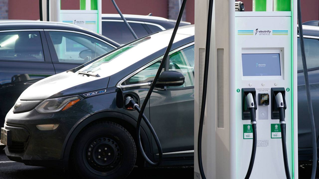 The United States unveils $5 billion plan for electric vehicle charging  infrastructure