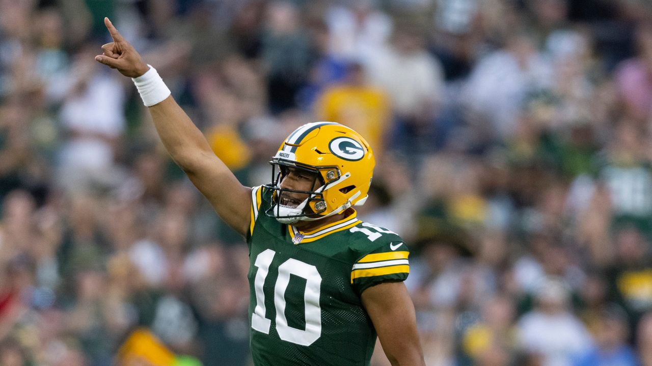 Packers QB Jordan Love Can Do What Aaron Rodgers Never