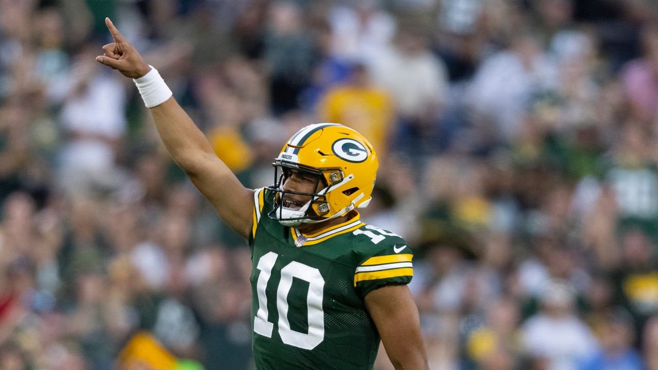 Packers QB Jordan Love Throws TD Pass In Preseason Opener