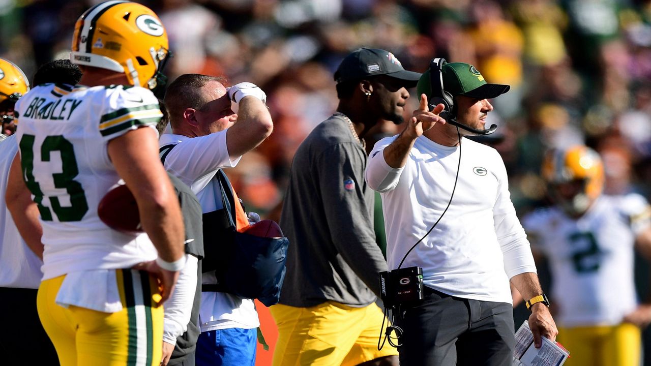 Green Bay Packers outside linebacker Preston Smith (91) during an NFL  football game against the New Orleans Saints, Sunday, Sep. 12, 2021, in  Jacksonville. (AP Photo/Tyler Kaufman Stock Photo - Alamy