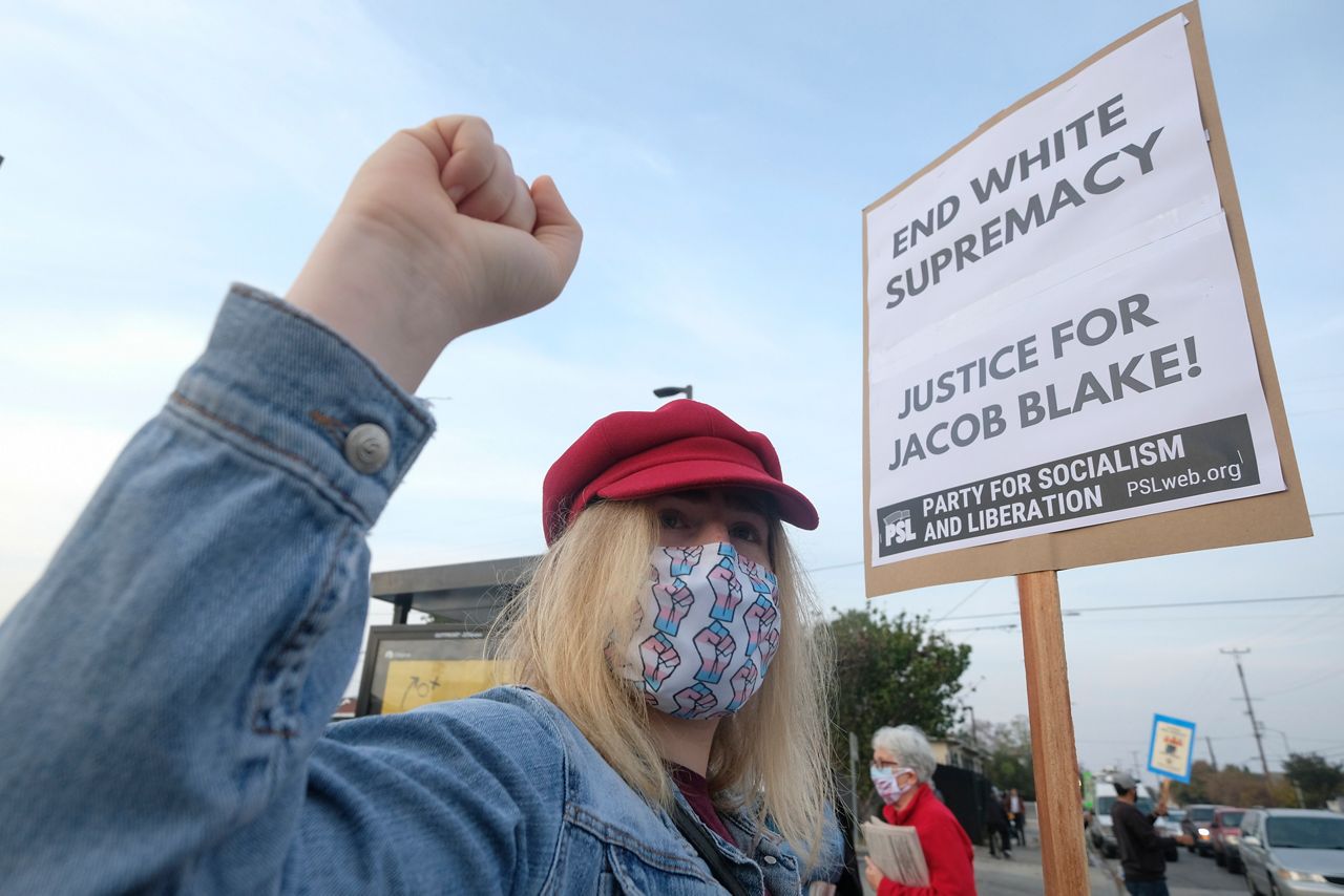 PHOTOS: People around country protest Rittenhouse verdict