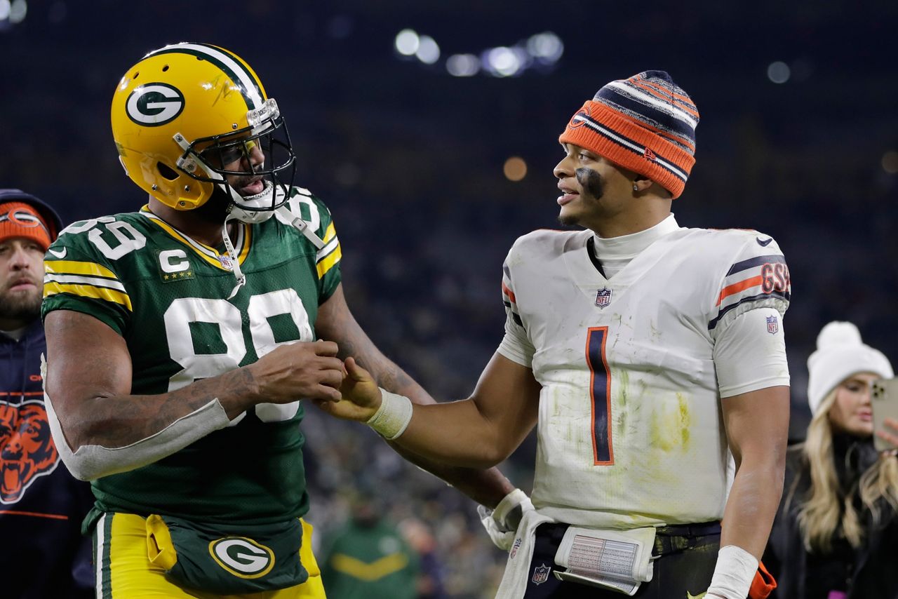 How to watch the Green Bay Packers at Chicago Bears this