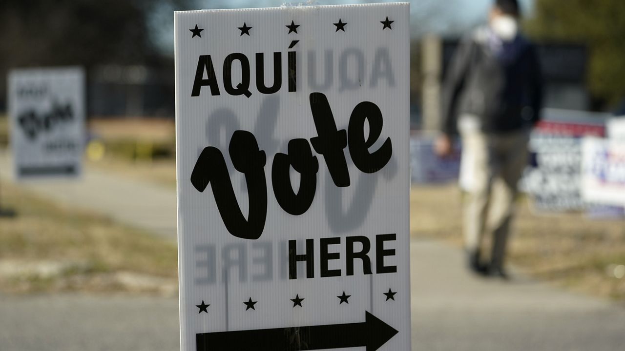 New poll shows Democrats lead GOP in battleground districts in South Texas