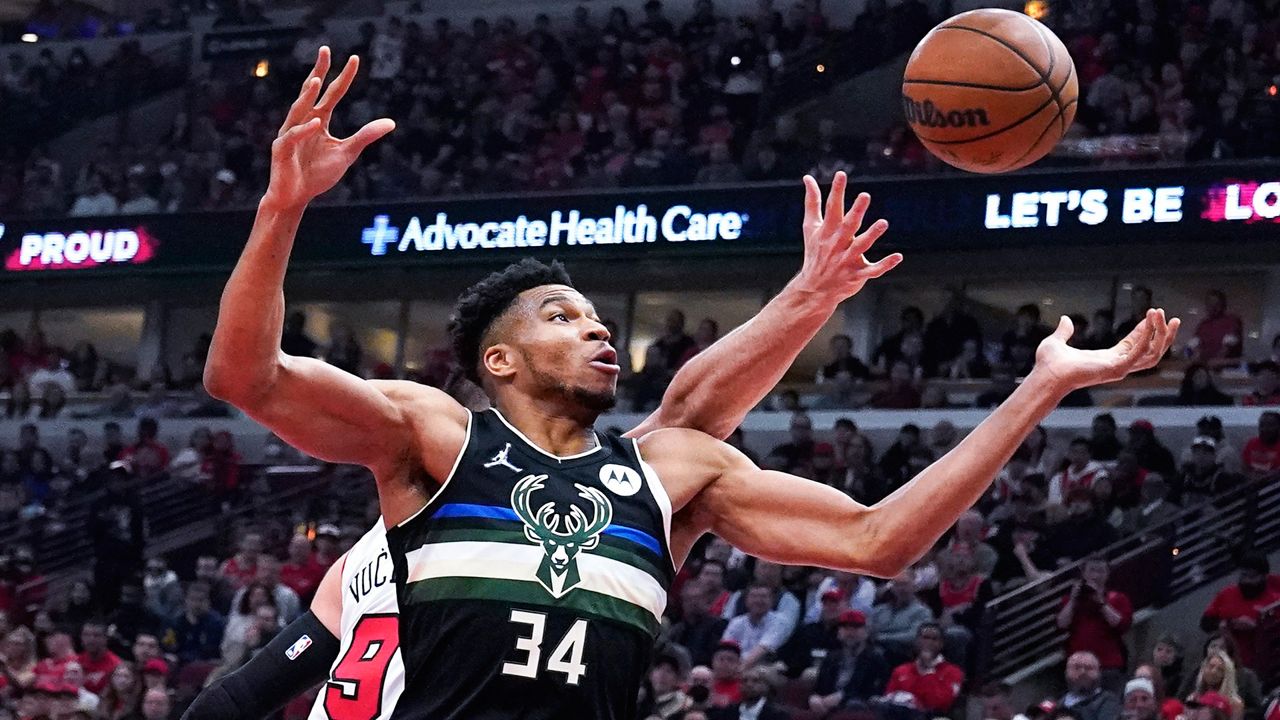 Giannis named to 2021-22 All-NBA First Team