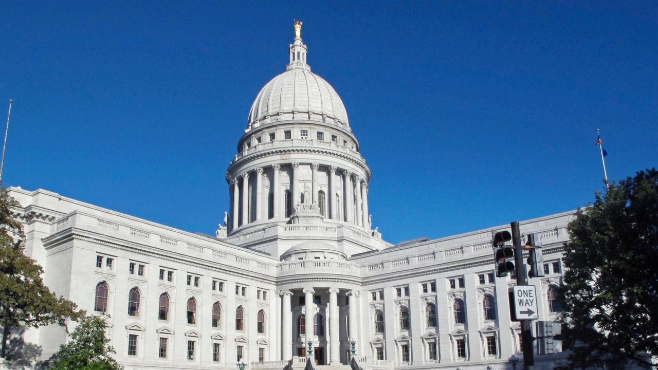 wisconsin capitol