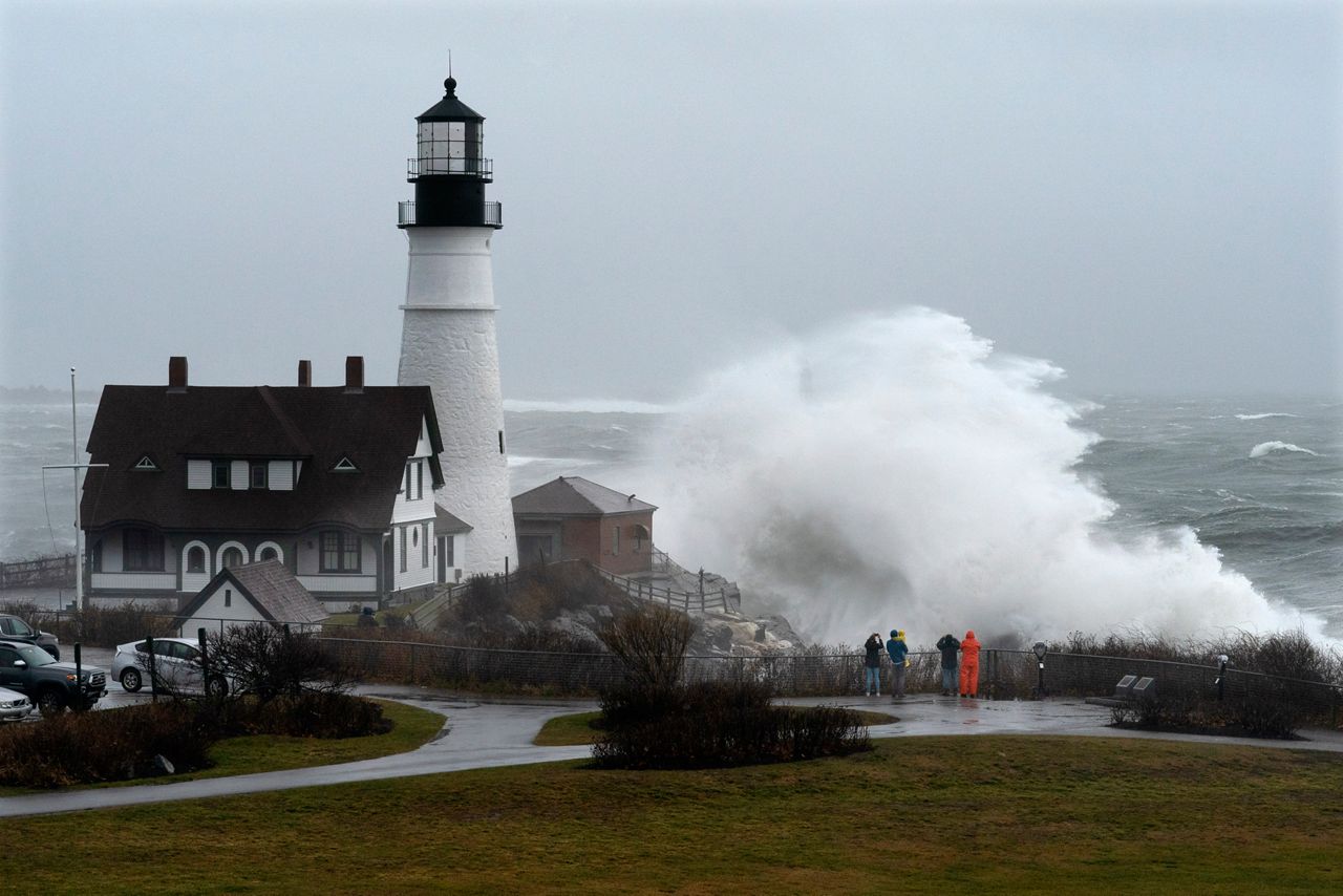 Storm damages iconic Maine lighthouse museum