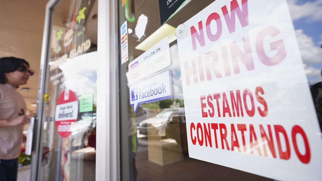 Texas restaurant leaders endorse ‘Dignity Act’ to address immigration workforce shortages