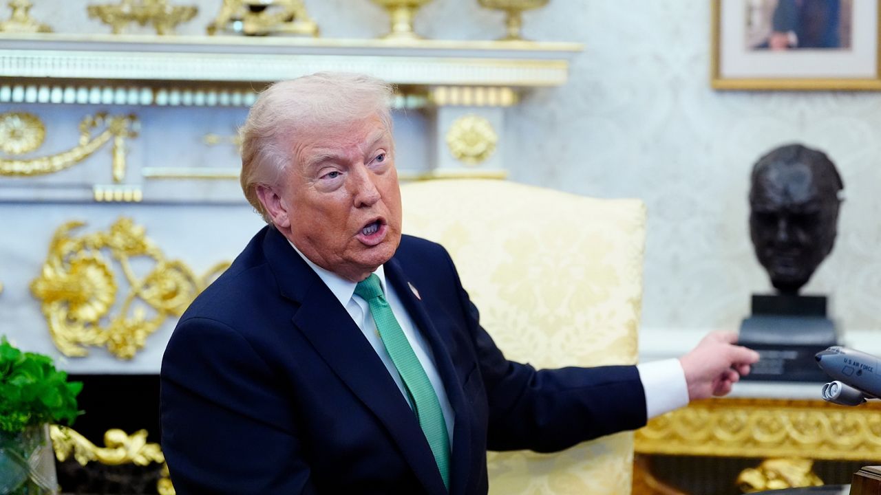 Trump hosts Irish leader for annual St. Patrick's Day tradition as war in Iran dominates focus