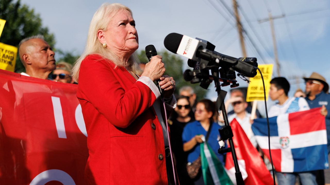 Texas Democrats demand answers after two deadly ICE encounters