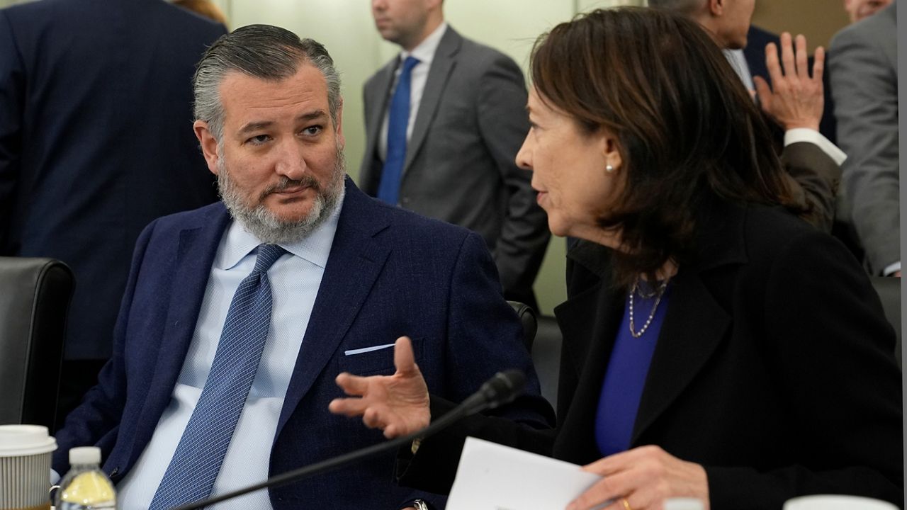 Revised bill to overhaul college sports moves closer to full Senate vote