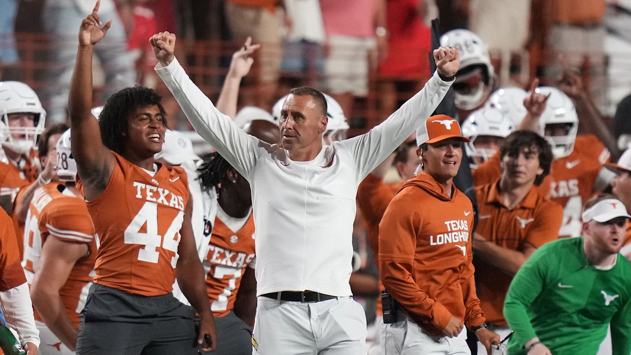 Arch Manning and Texas made history with late rally to beat Ohio State: How they did it