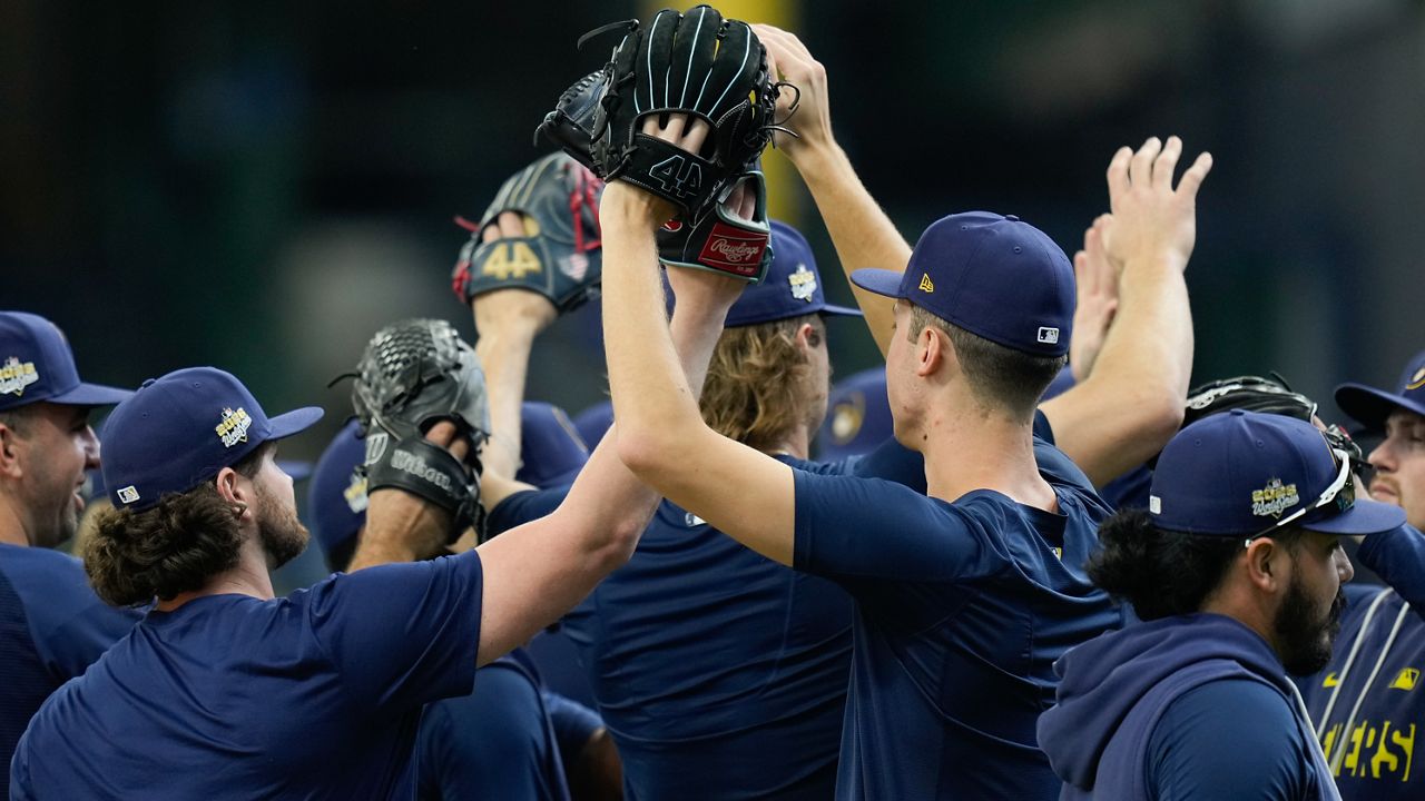 BBB issues warning about Brewers ticket scams in Wisconsin