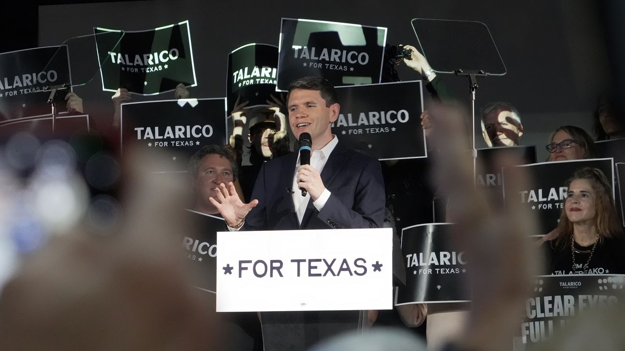 Some Texas Republicans cross party lines to support Talarico