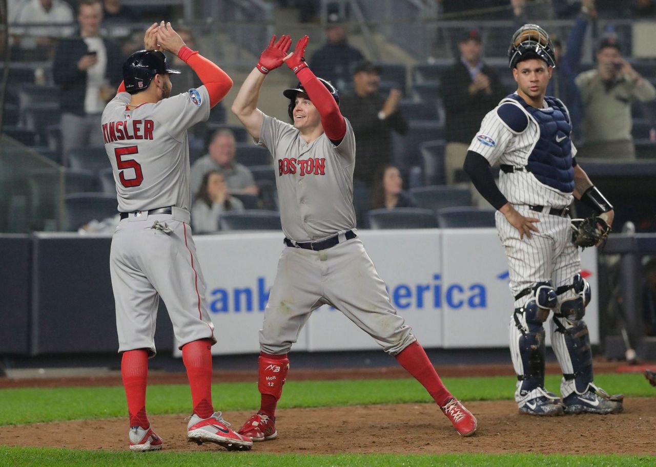 Holt 1st with postseason cycle, Red Sox rout Yankees 161