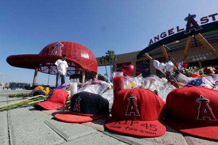 Fans gather outside Angel Stadium to mourn death of Tyler Skaggs