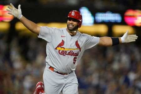 AP report: Dodgers set to sign veteran first baseman Albert Pujols