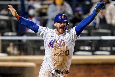 Francisco Lindor Lifts Mets To Win With Walk-Off Hit In Extra