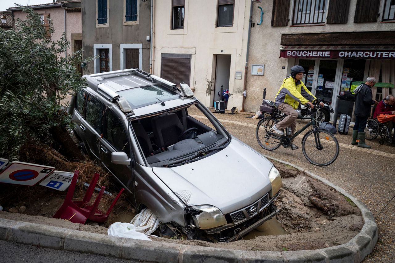 Floods kill at least 5 people in southwest France