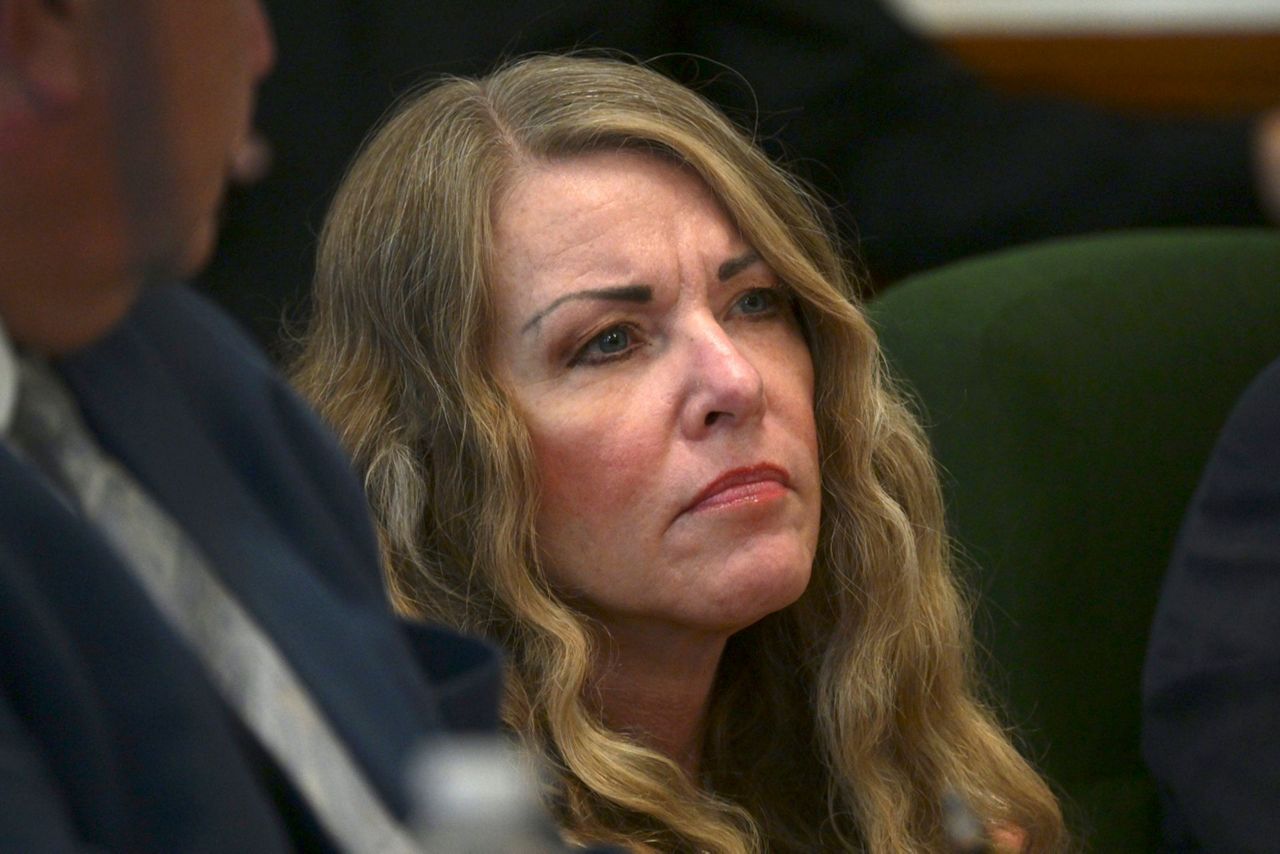 Idaho Mom Lori Vallow Daybell Faces Sentencing In Deaths Of 2 Children ...