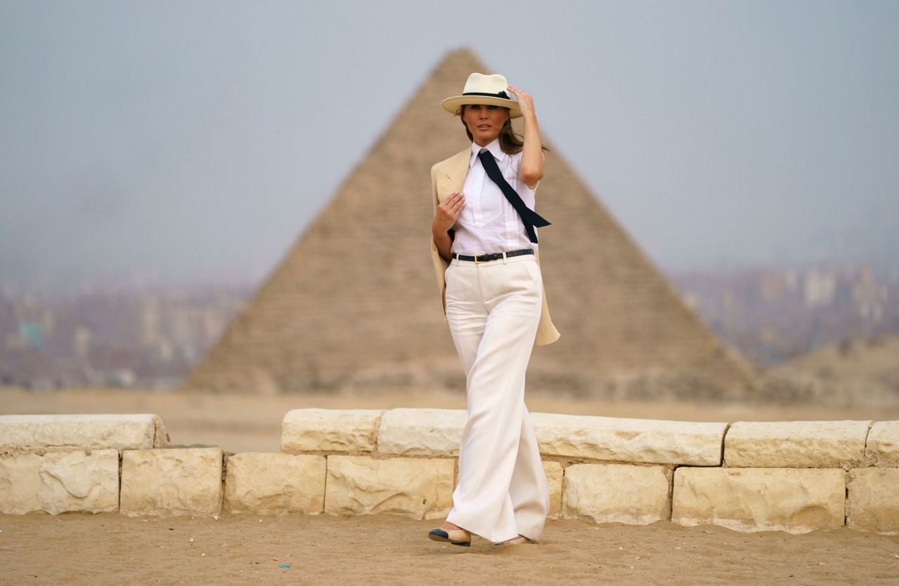 Melania Trump in Egypt to tour pyramids, Sphinx