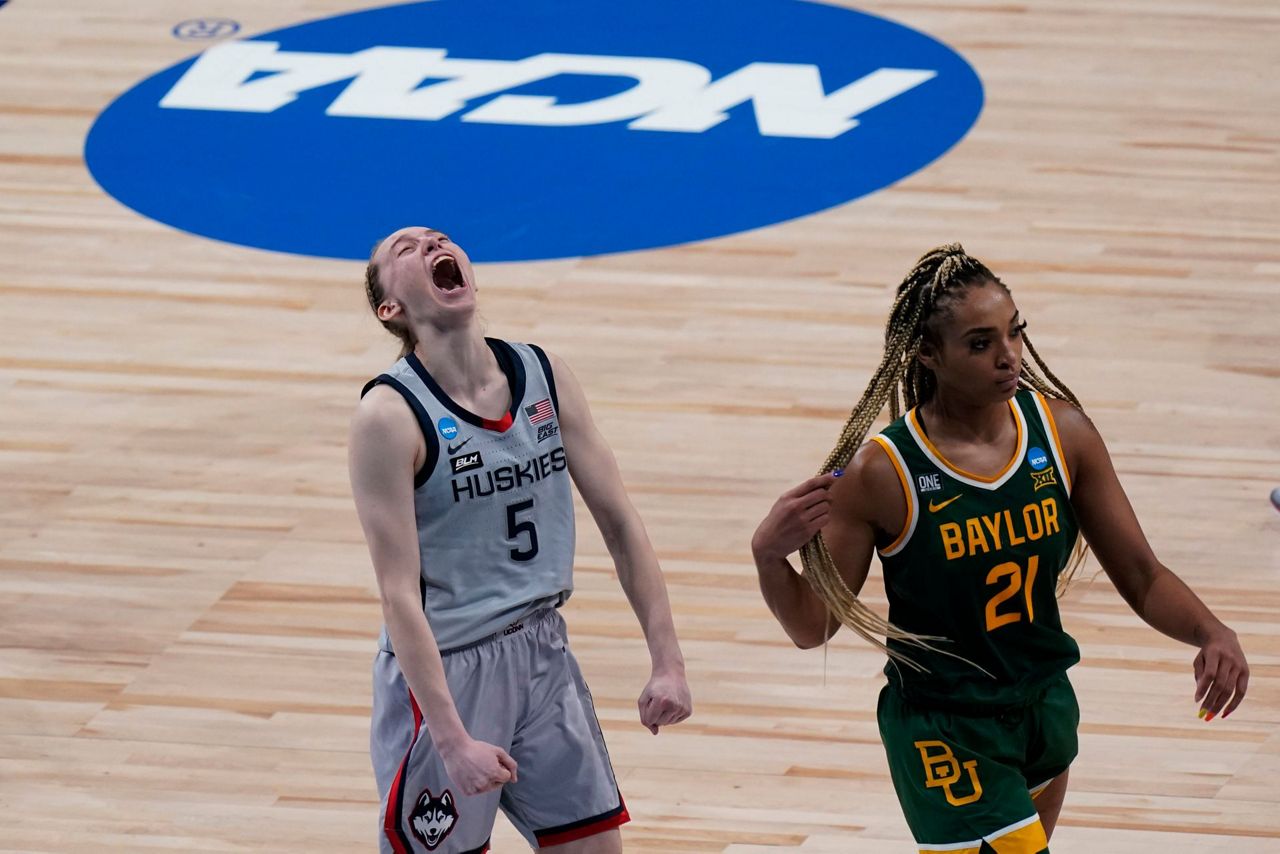 UConn reaches 13th straight Final Four, beating Baylor 69-67