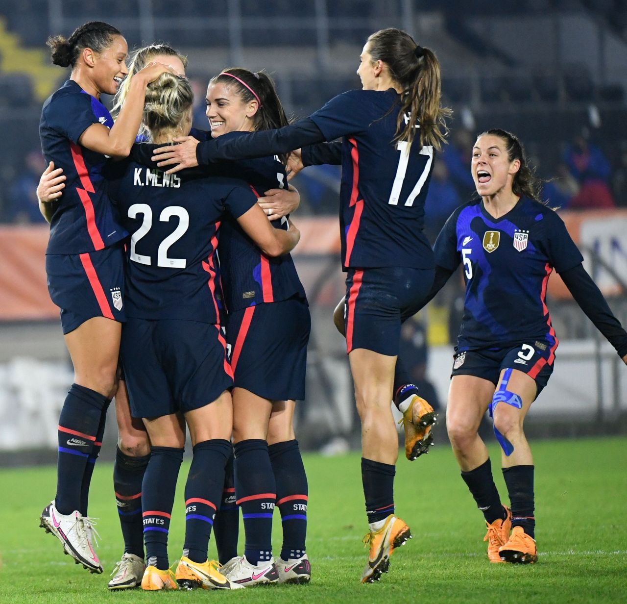US women beat Netherlands 2-0 in World Cup rematch